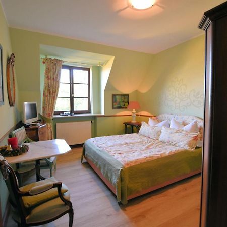 Pension Zur Koeniglichen Ausspanne เดรสเดน ภายนอก รูปภาพ